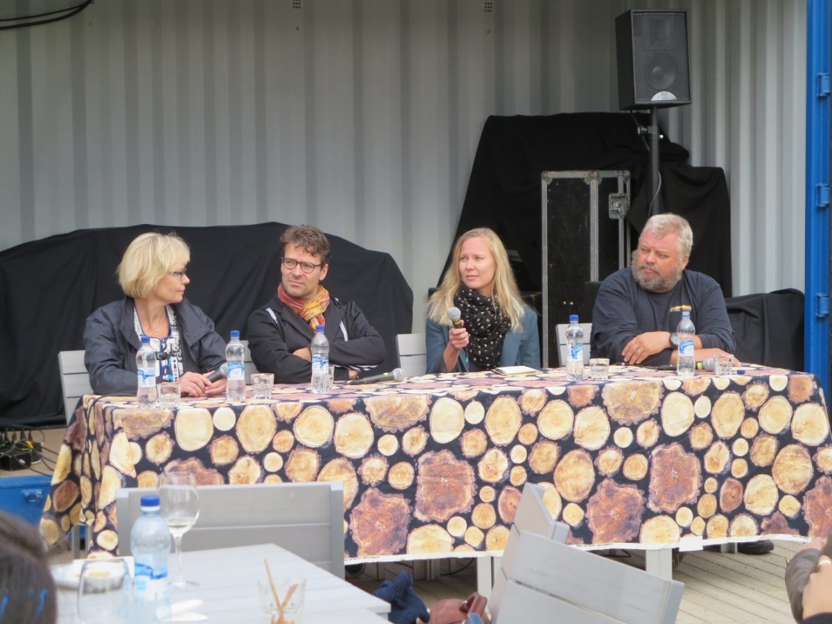 Hanna Paulomäki (second from left) in the panel debate © OCEANA/Juha Koivisto 